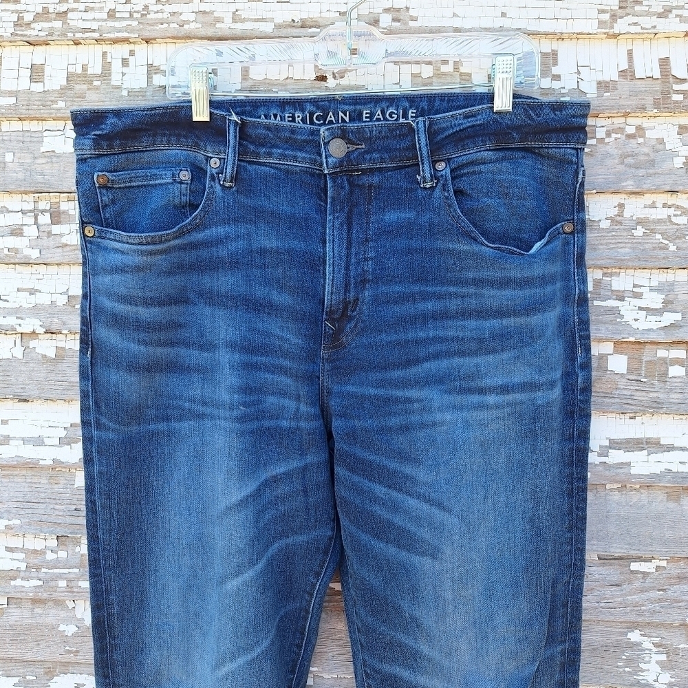 American Eagle relaxed straight jeans size 36 X 36 - Picture 3 of 8